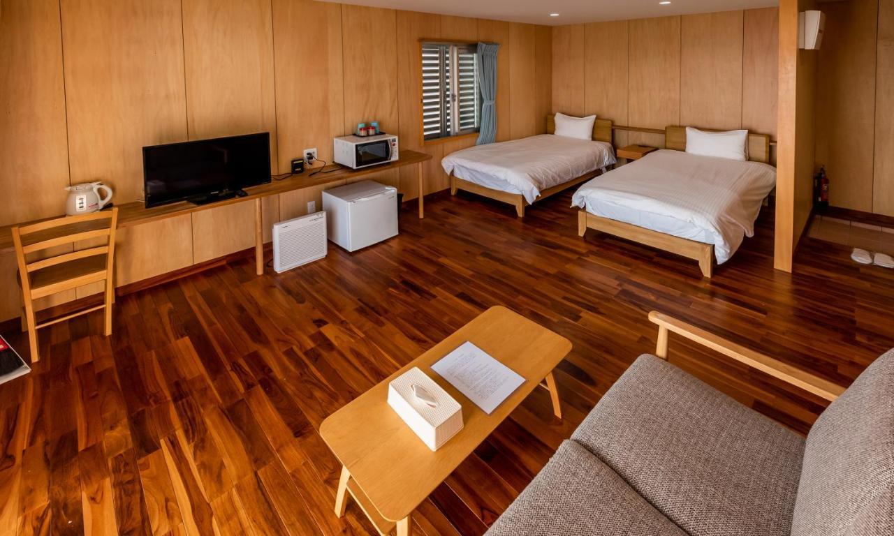 Guest House Kawamitsu Miyakojima  Ngoại thất bức ảnh