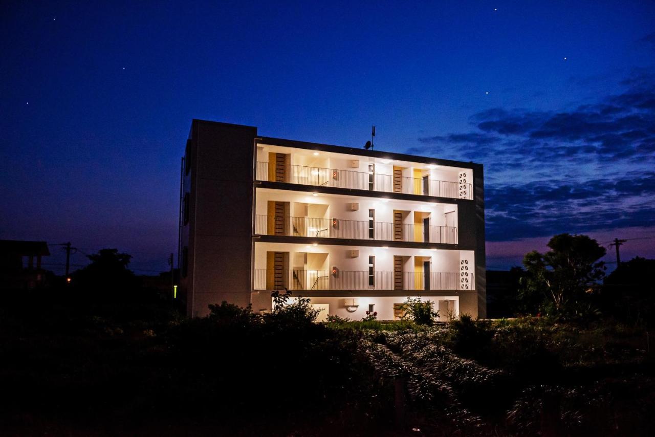 Guest House Kawamitsu Miyakojima  Ngoại thất bức ảnh